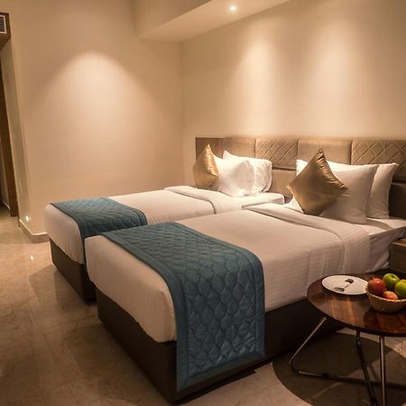 Misty Ocean - A Bergamont Group Of Hotel Kuilapalayam Extérieur photo