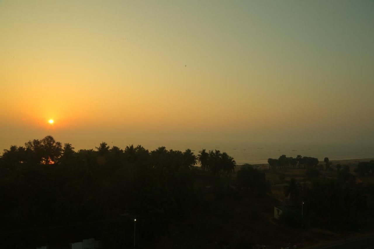 Misty Ocean - A Bergamont Group Of Hotel Kuilapalayam Extérieur photo