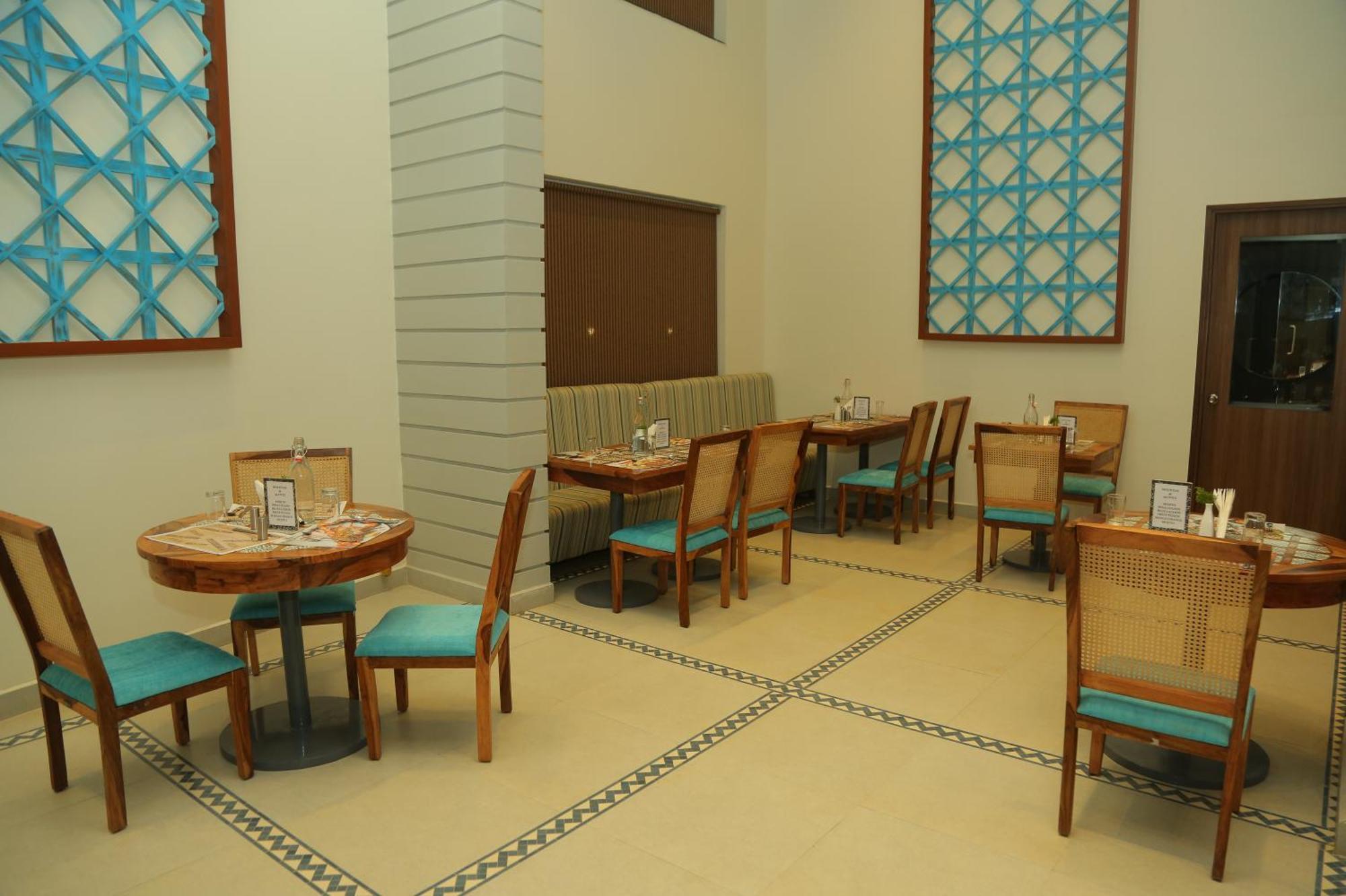 Misty Ocean - A Bergamont Group Of Hotel Kuilapalayam Extérieur photo